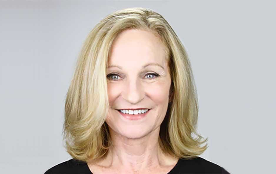 Carol Goes Glowing Blonde Like a Pro