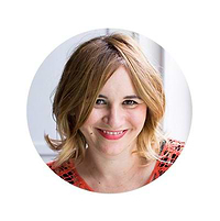 shvonne head female smile person