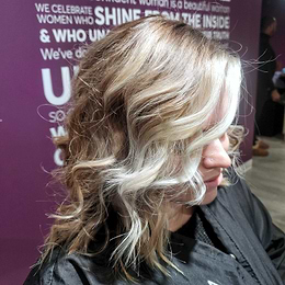 money piece done in hair color bar