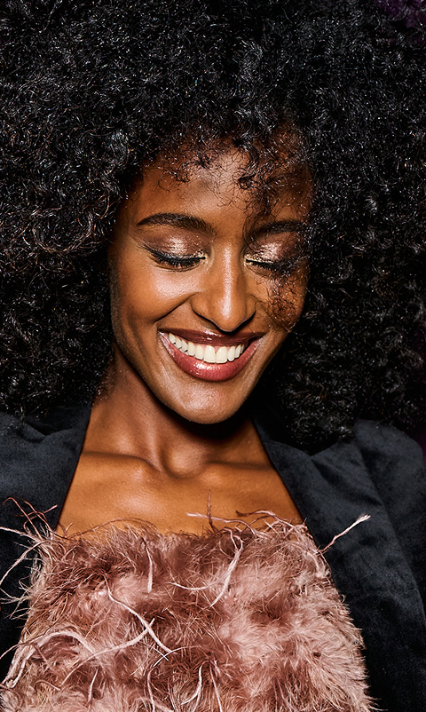 BLACK-DSK@2x-Shop Black Hair color