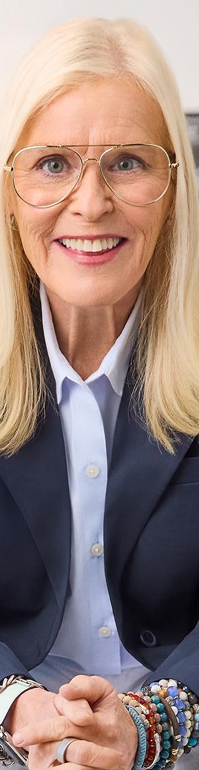 OurDifference_Amy_Dsk_Female-Founded_Female-Led