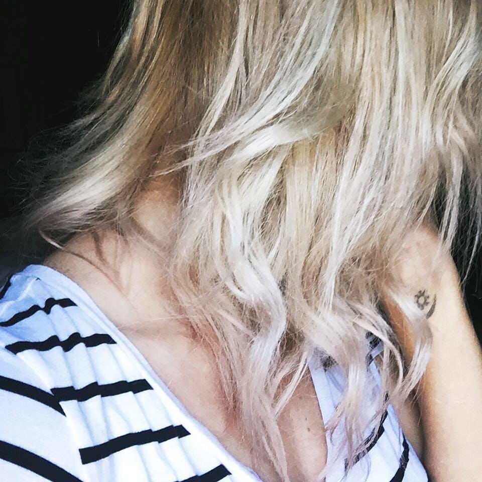 see blonde hair color ideas