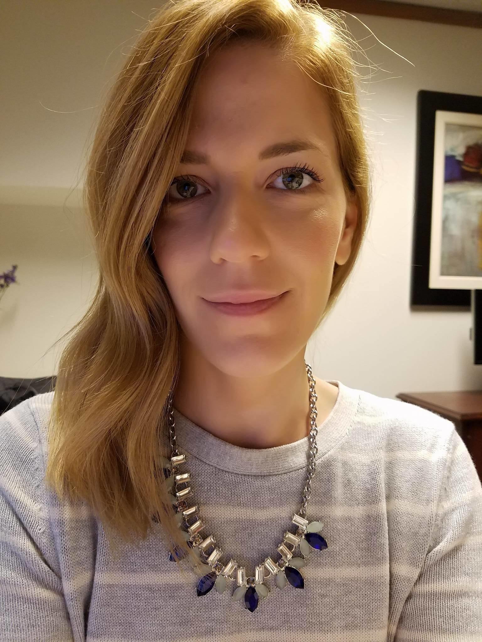 Woman with Tremiti hair color from Madison Reed